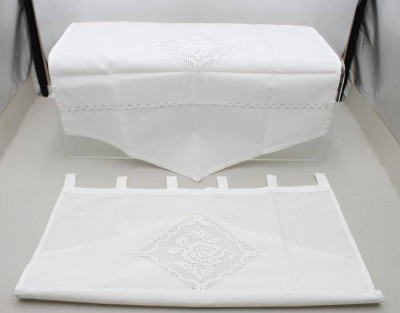 Auktion 376<br>2x Scheibengardienen mit Spitze  [1]