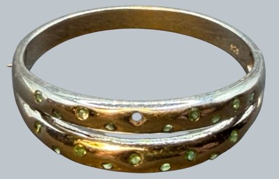 Auktion 376<br>Silberring-925- mit grünen Steinen, einer fehlt, RG 62, 2,16 gr. [1]