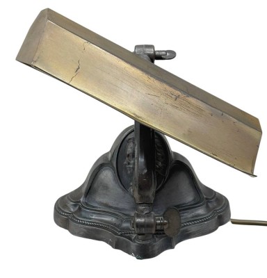 Auktion 376<br>Klavierleuchte, Bronzestand mit Beethoven-Portrait, Messingschirm, H-ca. 17 cm [1]