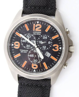Auktion 376<br>Citizen Eco-Drive Chronograph Titanium mit Solarbetriebenem Citizen Eco-Drive-Quarzwerk [1]