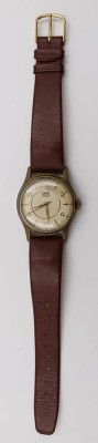 Auktion 376<br>vintage Handaufzug-Armbanduhr der Marke UMF Ruhla [1]