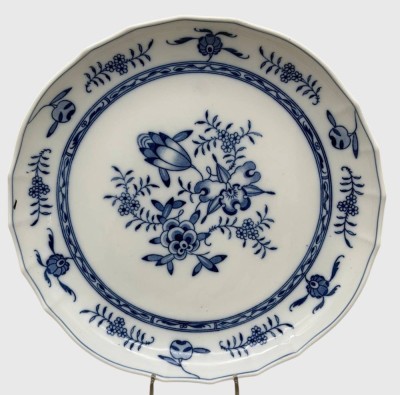 Auktion 376<br>gr. Platte, Schwerter-Meissen, Zwiebelmuster, 2.Wahl, D-27,5 cm [1]