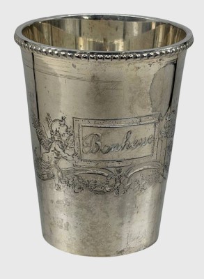 Auktion 376<br>massiver versilberter Becher 