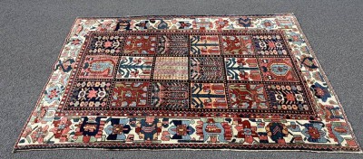 Auktion 376<br>Bachtiar Orient Teppich,  145x220 cm, mguter Zustand [1]
