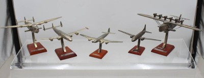 Auktion 376<br>5x div. Flugzeugmodelle, wohl alle Silver Classic Collection, Fehlteile und einige Beschädigungen, Größtes 21 x 24cm bis 11 x 16cm [1]