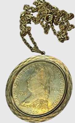 Auktion 376<br>Silberkette mit gr. Silber-Anhänger, Maria Theresia Medaille, D-5 cm, 40,86 gr [1]