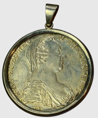 Auktion 376<br>Münzanhänger, Silber, Maria Theresientaler, 1780 dat., D-4,5 cm, 36,18 cm [1]