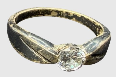 Auktion 376<br>Silberring-925-, klarer Stein, RG 54, 2,62 gr [1]
