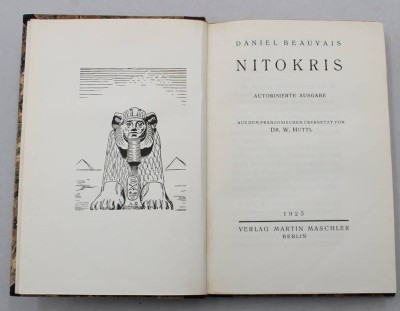 Auktion 376<br>Erstausgabe des historischen Romans „Nitokris“ von Daniel Beauvais aus dem Jahr 1925 [1]