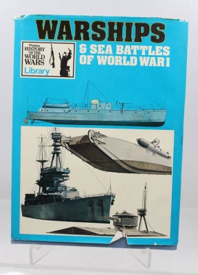 Auktion 376<br>Warships & Sea Battles of World War I, Bernard Fitzsimons,1973, Schutzumschlag mit Läsuren [1]