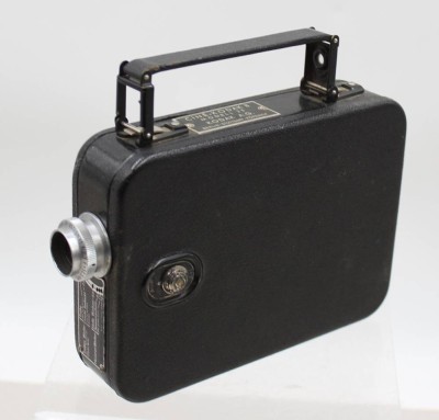 Auktion 376<br>Ciné-Kodak Eight Modell 25, 30/40er Jahre, Funktion nicht geprüft [1]