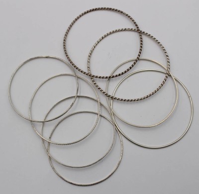 Auktion 376<br>6x div. Silber-Armreife, zus. ca. 29,5gr., D-ca. 6cm [1]