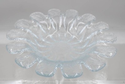 Auktion 376<br>Schale, wohl Holmegaard, Serie Sunflower, ca. H-4,5cm D-23,5cm [1]