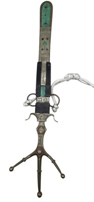 Auktion 376<br>wohl nordafrikanischer Dolch (oder Tuareg?) Leder/Messingscheide, der Dolch sitzt leider fest!  L-51 cm [1]