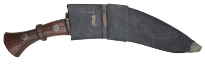 Auktion 376<br>schwerer Krummdolch mit Holzgriff, Lederscheide, Klinge ungepflegt, kl. Beimesser fehlt, L-45 cm [1]