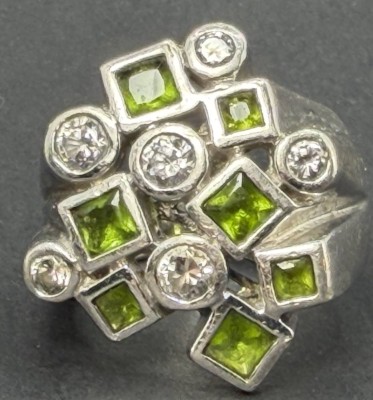 Auktion 376<br>massiver Silberring-925-, Peridot und klare Steine,  RG 62, 14,88 gr [1]