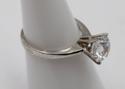 Auktion 376<br>925er Silber-Ring, klare Stein, ca. 3gr., RG 54 [1]