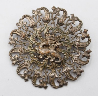 Auktion 376<br>antike französische Filigran-Brosche um 1900, Kupfer versilbert, Altersspuren, D-4,5cm [1]