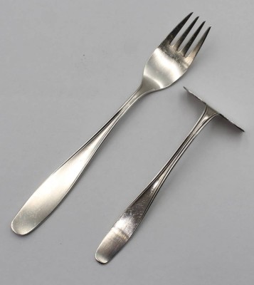 Auktion 376<br>Kindergabel und Breischieber, BSF, 800er Silber, zus. ca. 44,5gr., L-15cm [1]