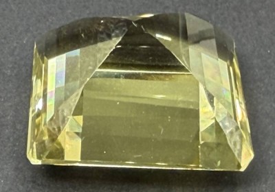 Auktion 376<br>Lemon Citrin, Octagon, 88,72 Karat [1]