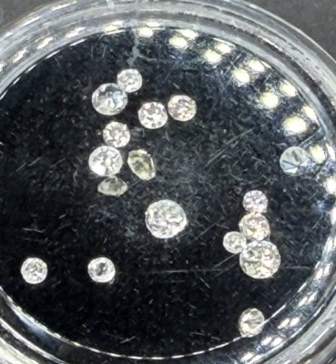 Auktion 376<br>Lot Diamanten/Brillanten, zus. 0,43 Karat [1]