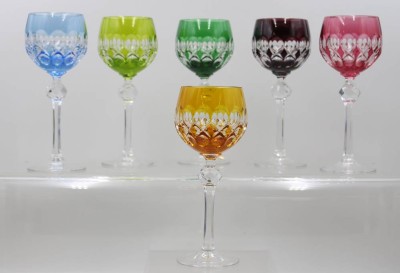 Auktion 376<br>6x Weingläser, Überfang-Bleikristallglas, je ca. H-21cm [1]