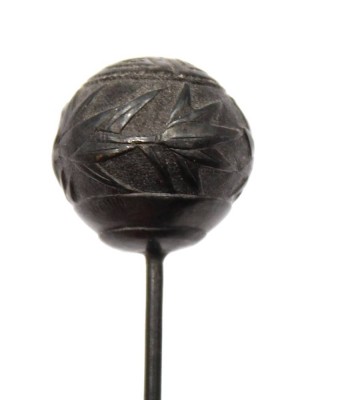 Auktion 376<br>antike chinesische Haarnadel, Silber (kompl.),  ca. 9,5gr., L-25cm Kugel ca. D-2cm [1]