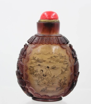 Auktion 376<br>gr. schöne chinesische Snuffbottle, wohl ca. 1890-1930, Glas geschnitten, ca. H-12,5cm [1]