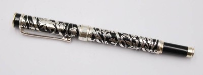 Auktion 376<br>Füllfederhalter,Vaccaro, versilbertes florales Dekor [1]