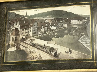 Auktion 376<br>Foto unter gewölbter Glasplatte 