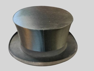 Auktion 376<br>Chapeau claque, gut erhalten [1]
