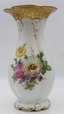 Los 1155 <br>hohe Vase, Rosenthal, Moliere, Dekor Alt-Brabant, Blumen -u. Gold, H-35cm.