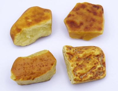 4 Bernstein Stücke, Butterscotch, zus. 84,7g., [1]