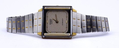 Auktion 368<br>Damen Armbanduhr RADO Florence, Saphirglas, Quartzwerk, bicolor, Gehäuse 24x21mm, Funktion nicht getestet [1]