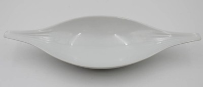 Auktion <br>Anbietschale, Hutschenreuther, Weißporzellan, H-ca. 4cm B-30,5cm. [1]