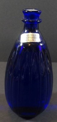 Auktion <br>ausgefallene blaue Flasche 