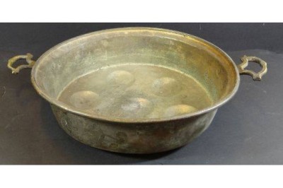 Auktion <br>türkische Eierpfanne? Kupfer/Messing, H-9 cm, D-29 cm [1]