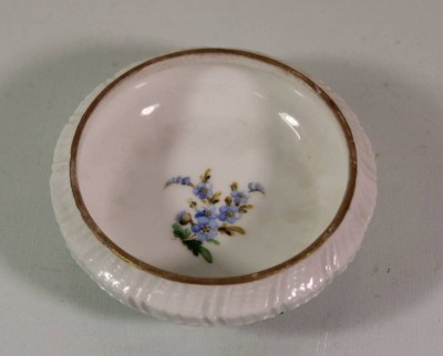 Auktion <br>kl. Schälchen, florale Bemalung, Thüringen, älter, H-3cm D-9cm. [1]