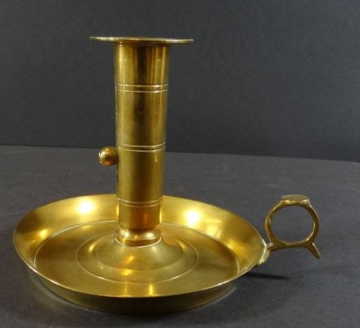 Auktion <br>Messing-Schiebeleuchter mit Tragering, Indien,H-11 cm [1]
