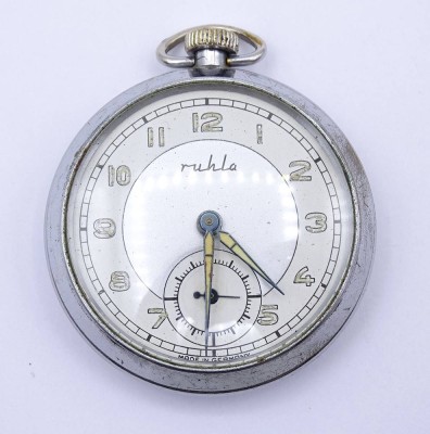 Auktion <br>Taschenuhr 
