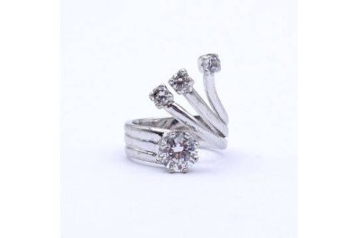Geschwungener Silber Ring 0.925 mit Zirkonia, 7,1g., RG 54 [1]