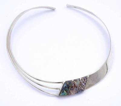 Auktion 375<br>Halsreif mit Perlmutt Einlagen, Sterlingsilber 925/000, 37g. [1]