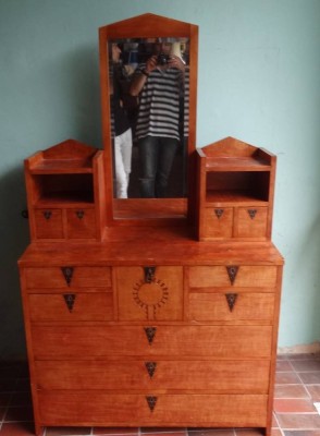 Auktion 357<br>Jugendstil-Spiegelkommode mit vielen Schubladen, Massivholz, H-172 cm, B-110 cm [1]