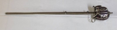 Auktion <br>Replik eines schottischen Degens, guter Zustand, L-100,5cm. [1]