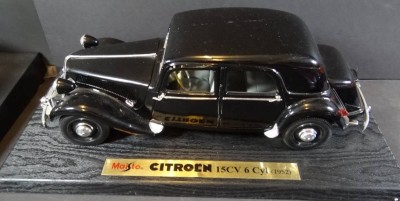 Auktion <br>Automodell Citroen 15 CV, 1:18 [1]