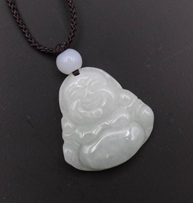 Auktion <br>Halskette mit Jade Anhänger, Anhänger 30x24mm [1]