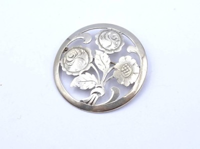 Auktion <br>Runde Silberbrosche 900/000 Handarbeit, D. 45mm, 10,6g. [1]