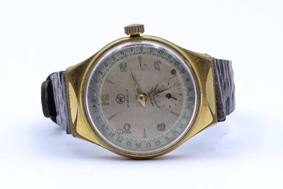 Auktion <br>Herren Armbanduhr 