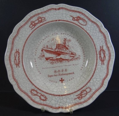 Auktion <br>grosser Wandteller 