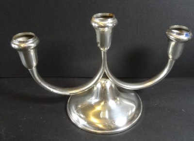 Auktion <br>versilb. Kerzenhalter, 3-flammig, H-13 cm, B-24 cm [1]